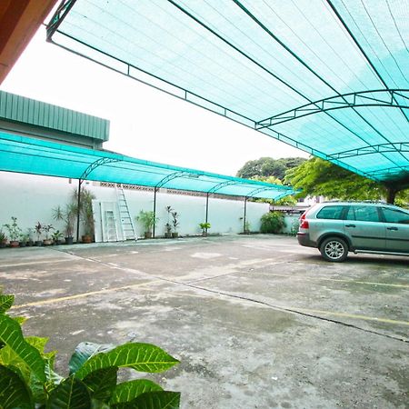 Chaba Chalet Hotel Hua Hin Exterior foto